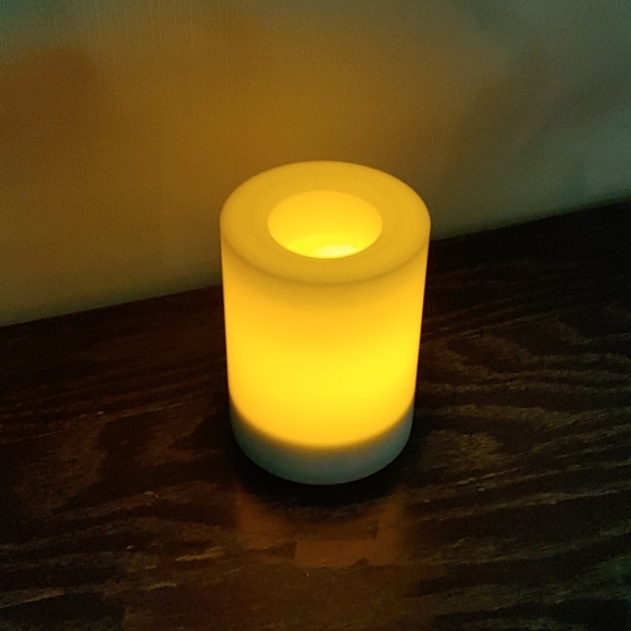 LED candle - Picture 2 of 2